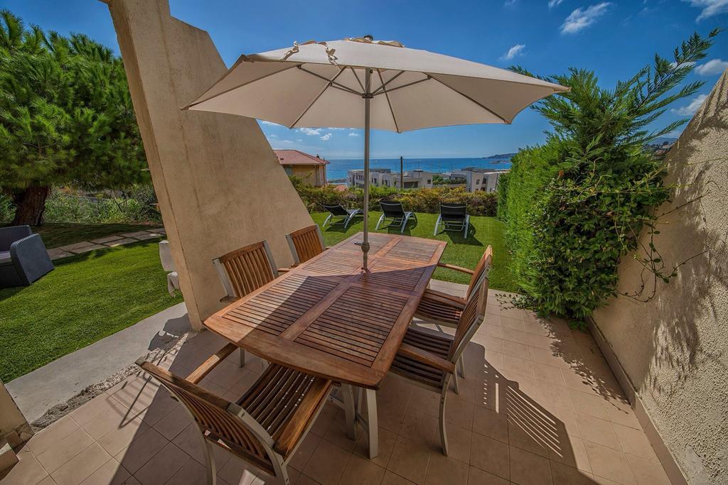 Cap Au Sud,Vue Panoramique Mer,Piscine Menton Oda fotoğraf