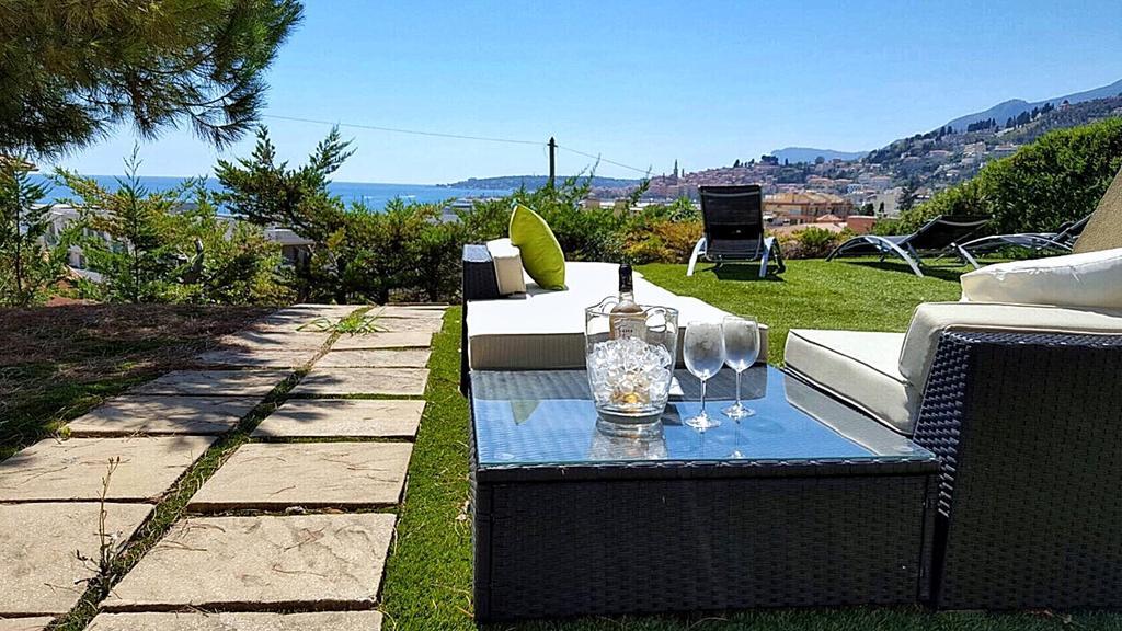 Cap Au Sud,Vue Panoramique Mer,Piscine Menton Dış mekan fotoğraf